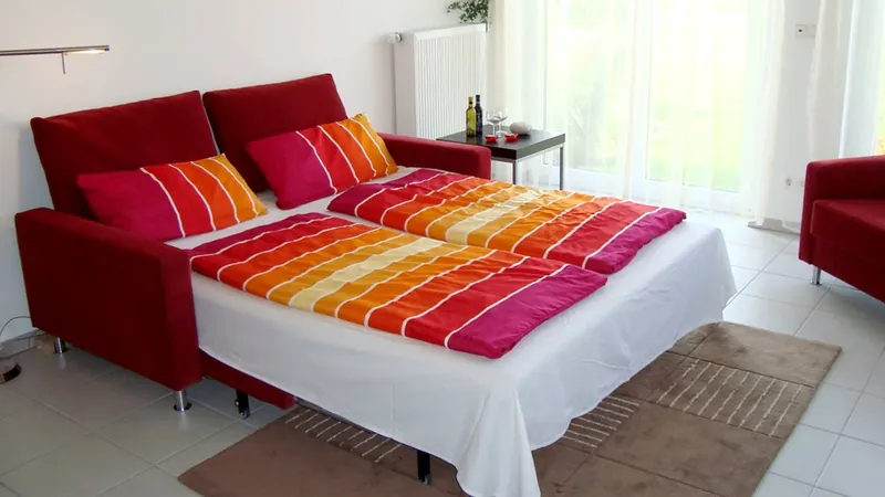 Ausgezogenes Schlafsofa 160 × 180 cm in Fördeblick 3